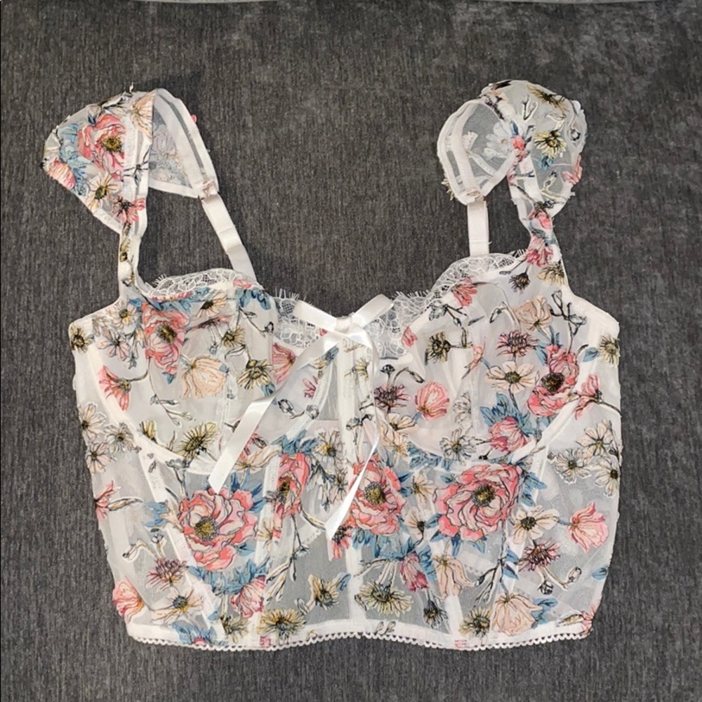 Brand new viral bra top